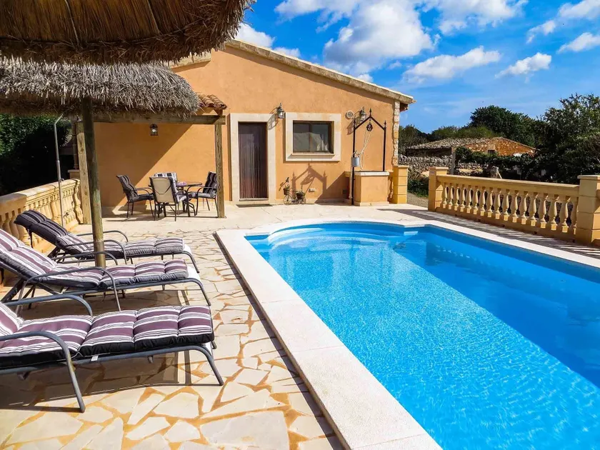 Finca Damian - Image 1