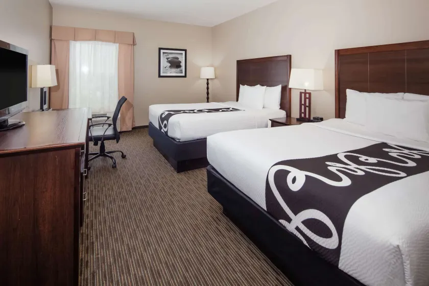 La Quinta by Wyndham Inglewood - Image 1