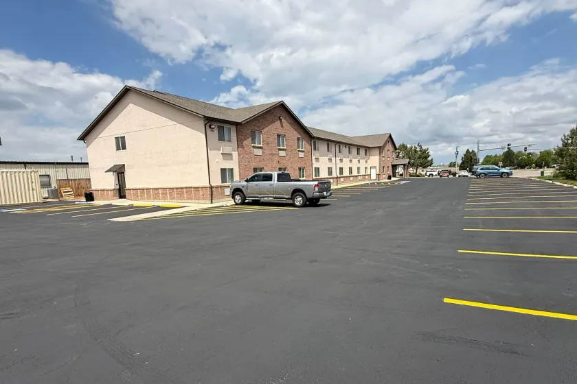 Quality Inn Sheridan - Image 1