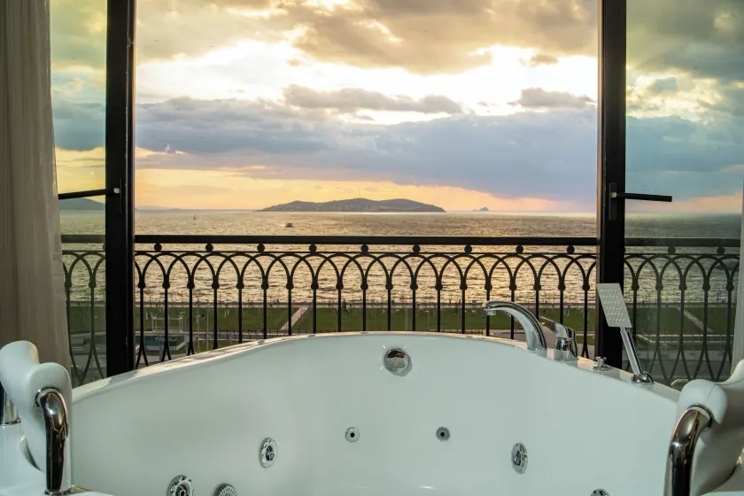 La Cielo Hotel Bostancı - Image 1