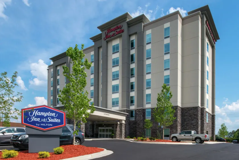 Hampton Inn & Suites Atlanta/Marietta - Image 1