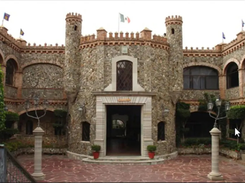 Hotel Castillo de Santa Cecilia - Image 1