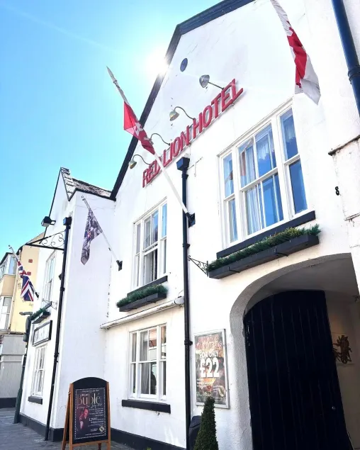 The Atherstone Red Lion Hotel - Image 1