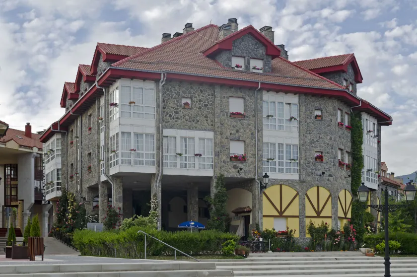 Hotel Presa - Image 1