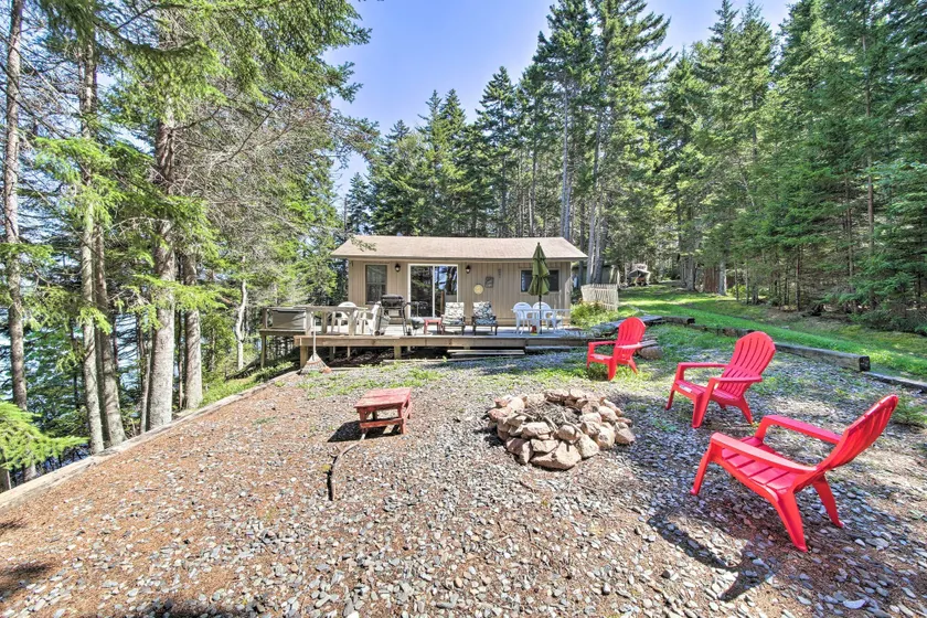 Cozy Cottage on Cat Cove w/ Wraparound Deck! - Image 1