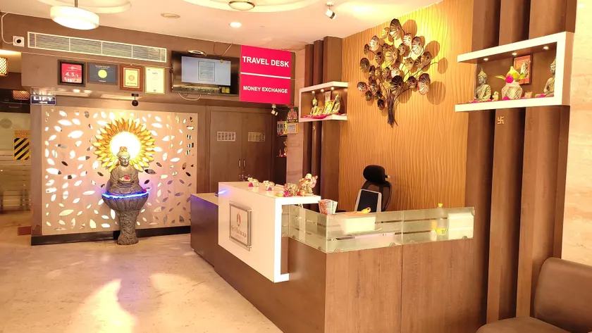 Sri Maharaja Residency - Reception