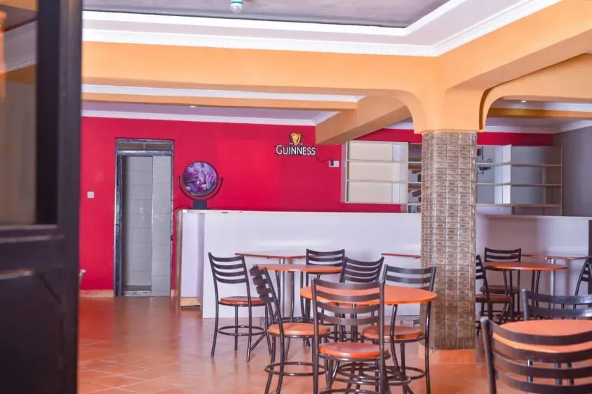 Rovers Place Hotel  - Image 1