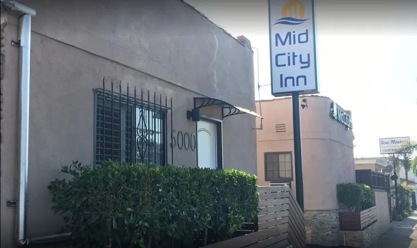 Mid City Inn - Image 1