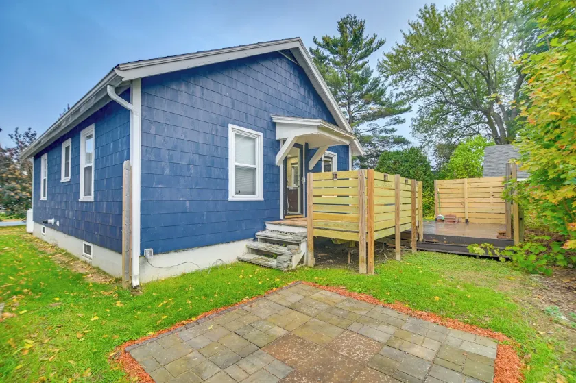 2 Mi to Colby College: Peaceful Home in Waterville - Image 1