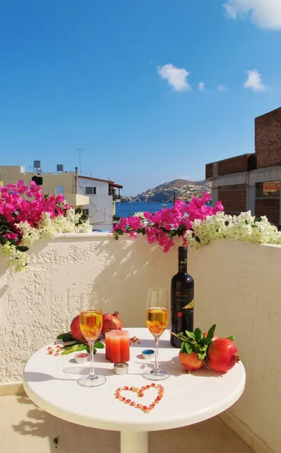 Apollonia Apartments - Image 1