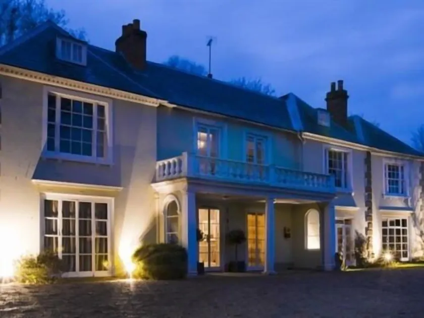 Satis House Hotel - Image 1