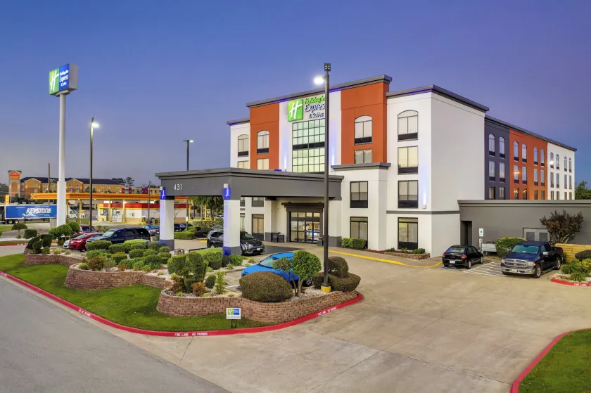 Holiday Inn Express & Suites Longview North by IHG - Image 1