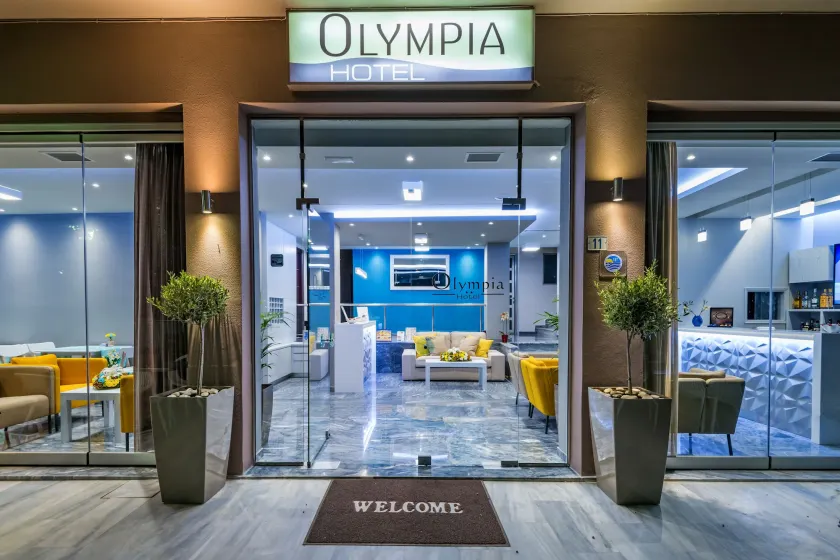 Olympia Hotel - Image 1