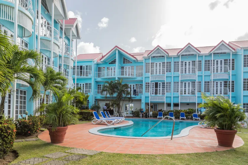 Bay Gardens Marina Haven - Image 1