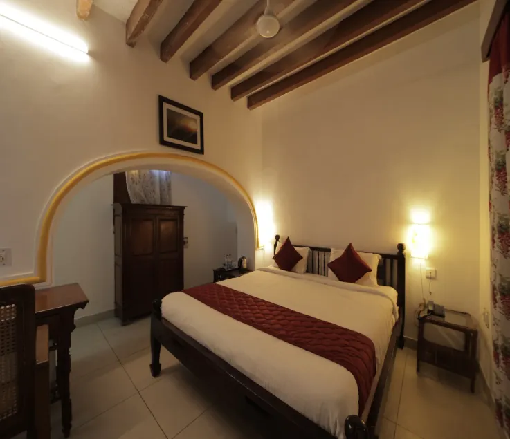 Dumas Guest House - Image 1