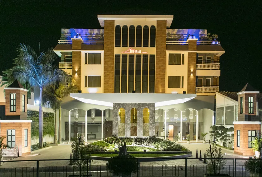 Hotel Imperial Grand - Image 1
