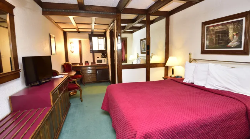 Sequim West Inn - Image 1