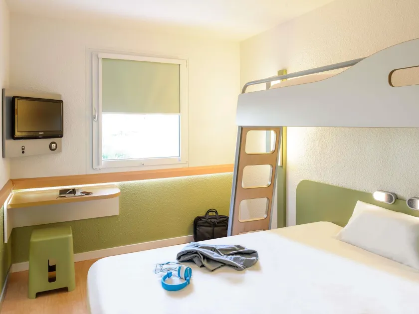 ibis Budget Caen Centre Gare - Image 1