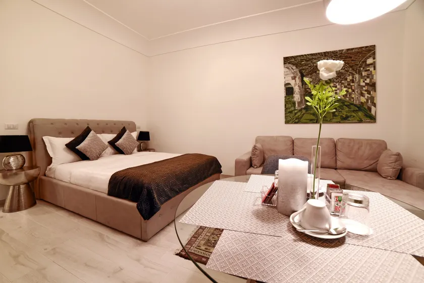 Coladir Guest House - Image 1