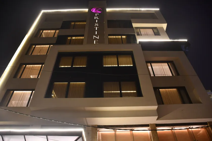 Pristine Hotel, Varanasi - Image 1