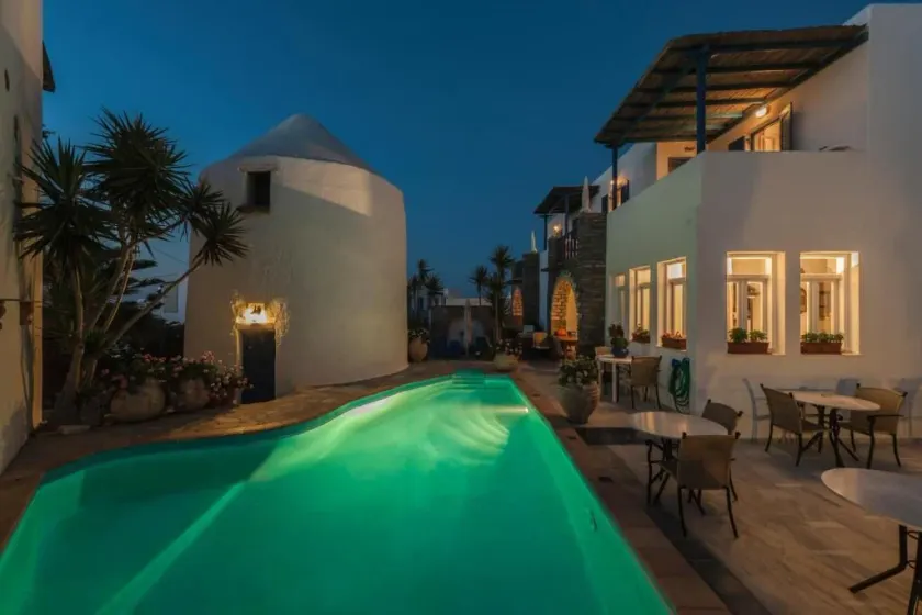 Fotilia Hotel - Image 1