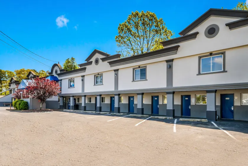 Motel 6-Toms River, NJ - Image 1