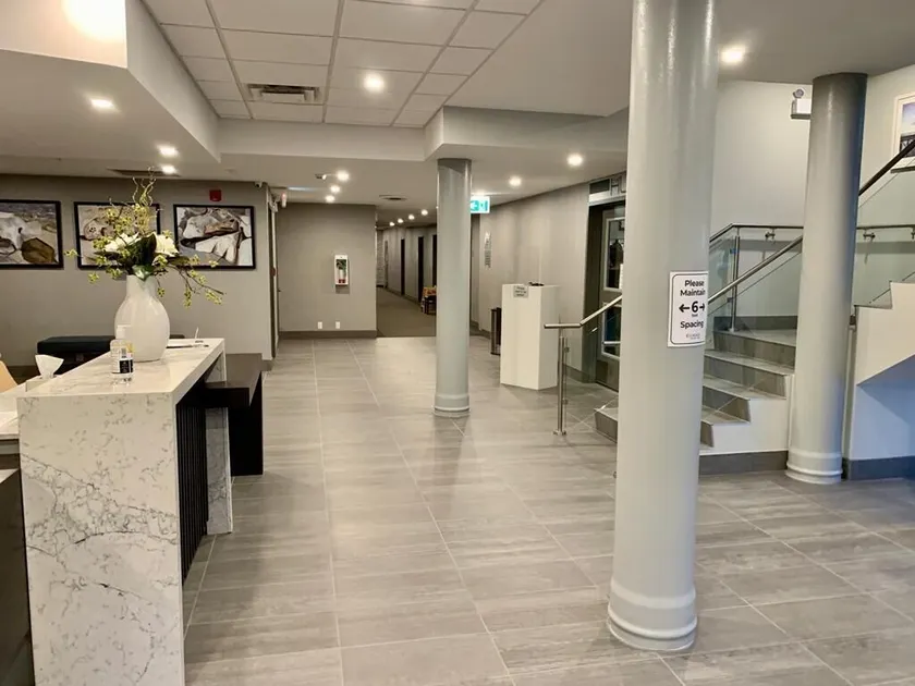 Quality Inn - Hall