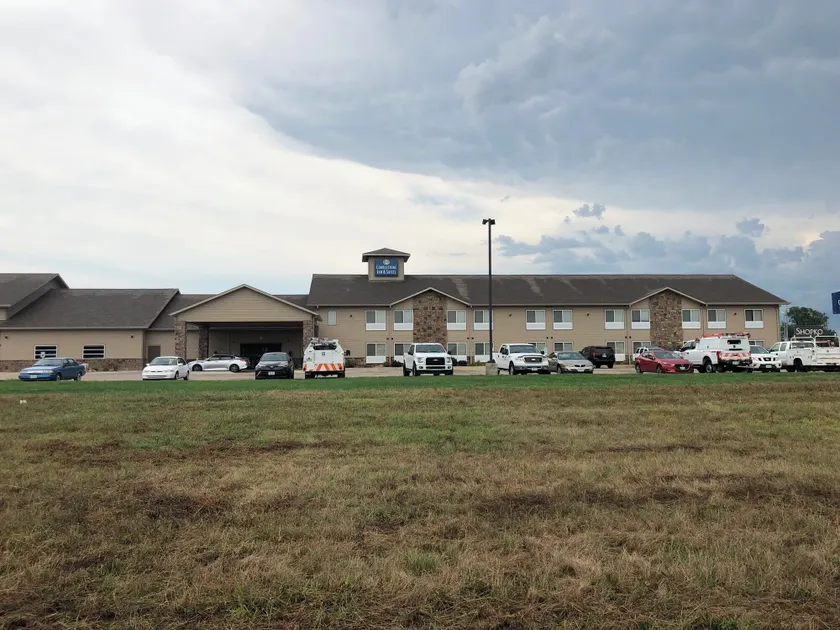 Cobblestone Inn & Suites Fort Madison - Image 1