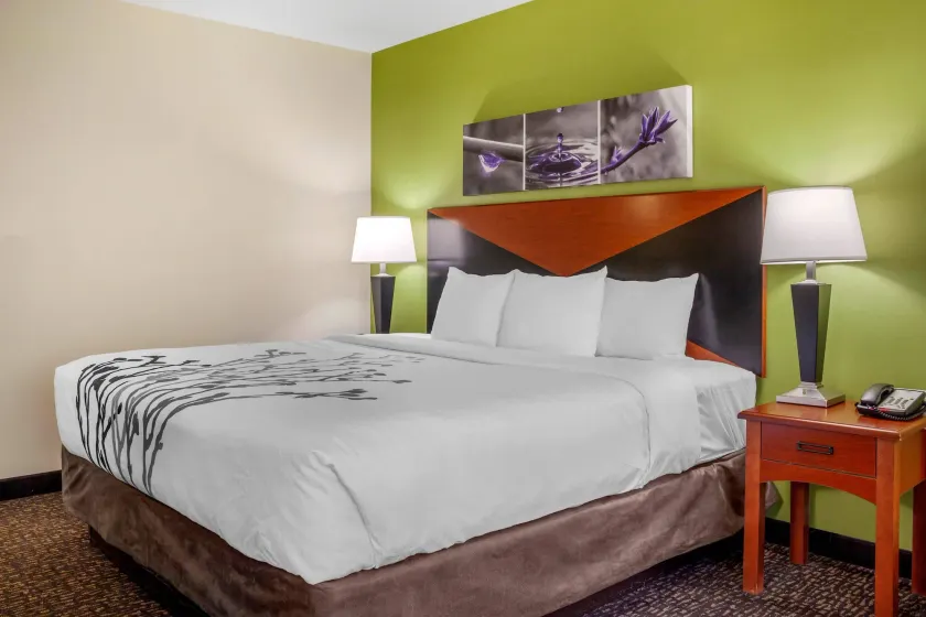 Sleep Inn & Suites Milwaukee Airport - Image 1