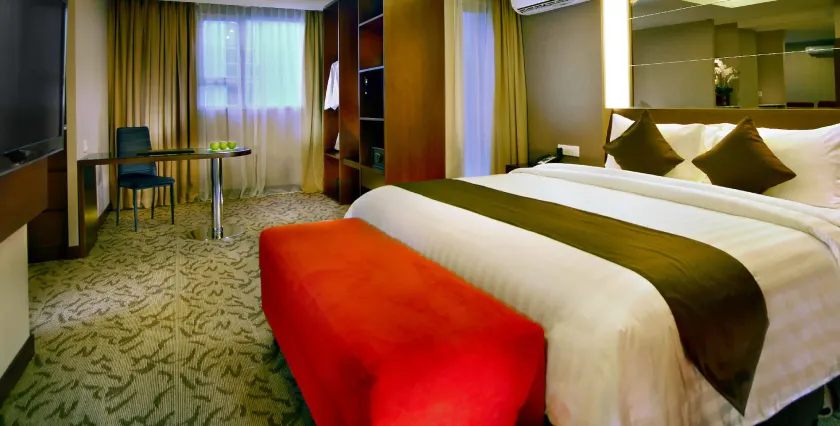 ASTON Pluit Hotel & Residence - Image 1