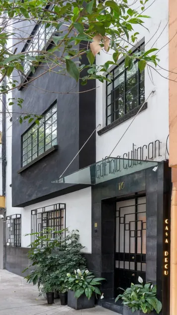 Casa Decu - Image 1