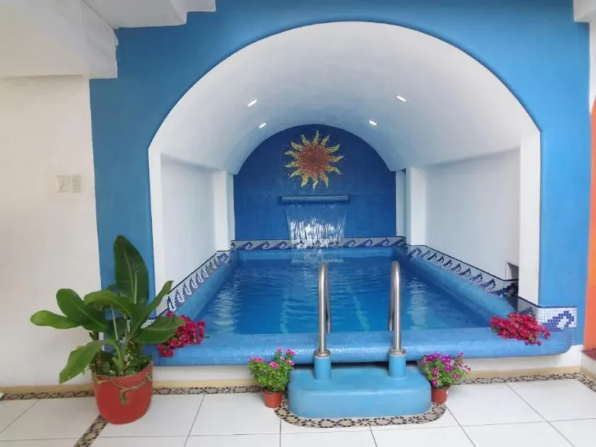 Hotel Victoria Zihuatanejo - Image 1