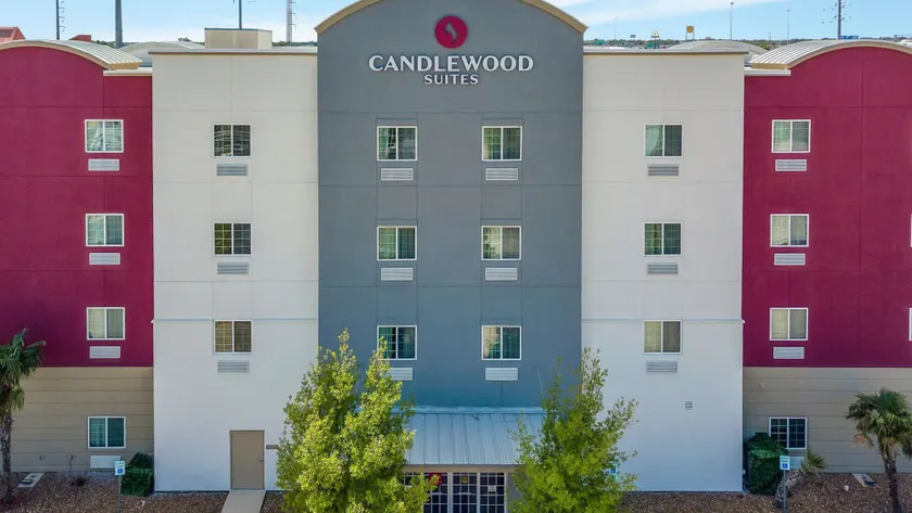 Candlewood Suites San Antonio Downtown by IHG - Image 1
