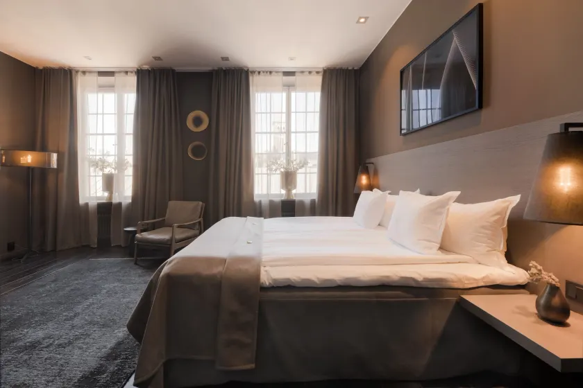 The Lamp Hotel & Spa - Image 1