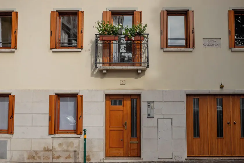 Giustiniani Apartments - Inngangsparti
