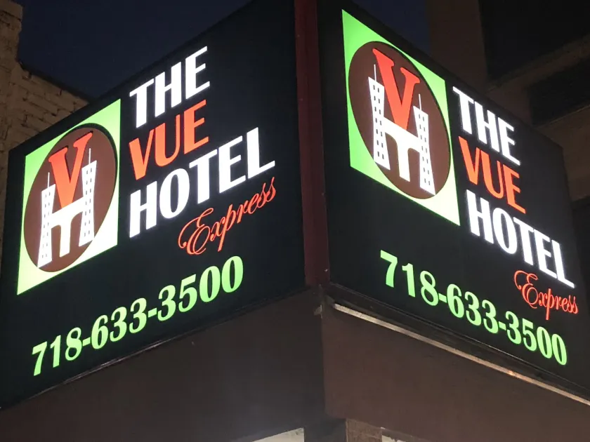 The Vue Express @ 39th Street - Image 1