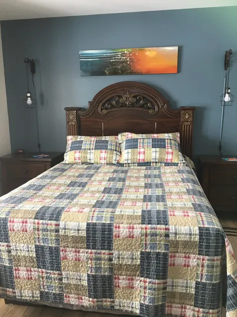 Admirals Bed and Breakfast - Image 1