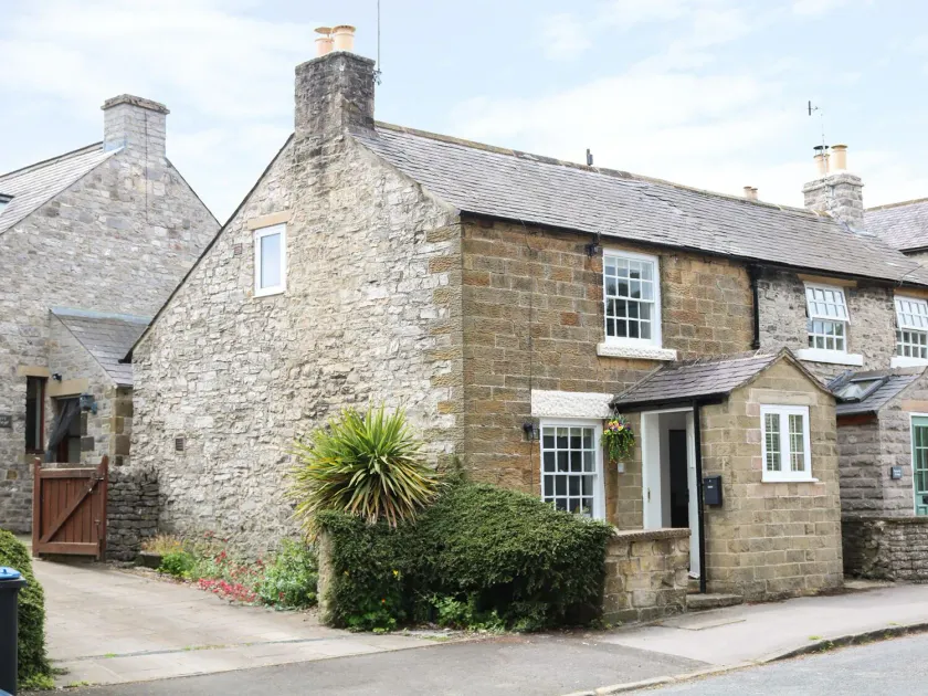 Gritstone Cottage - Image 1