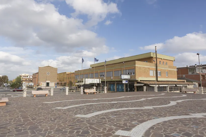 Alex & Lorenz Hotel - Image 1