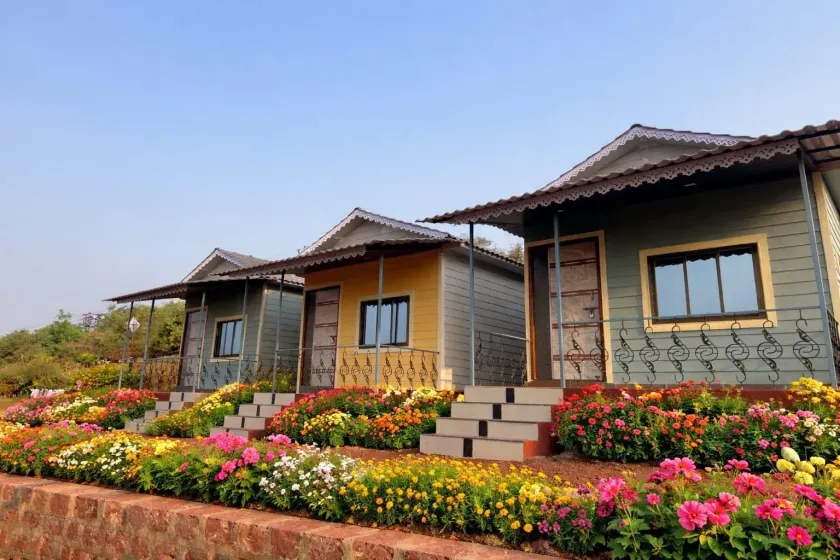 Sea Eagle Homestay and Cottages Guhagar - Image 1