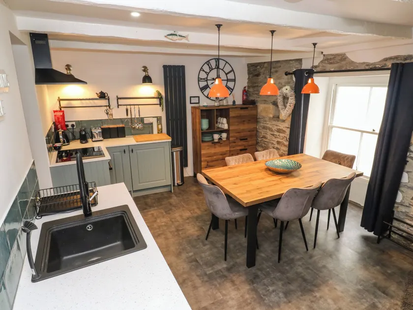 Winterbrook Cottage - Image 1
