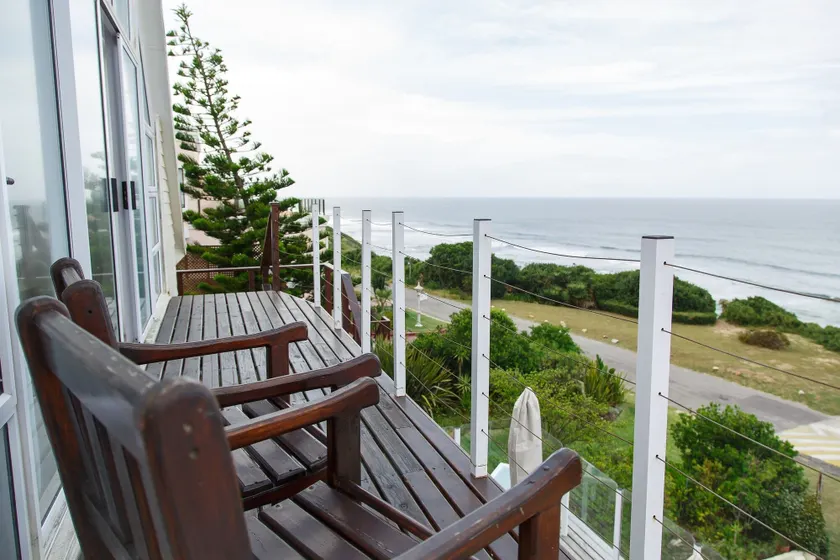 Whales Way Ocean Retreat - Image 1