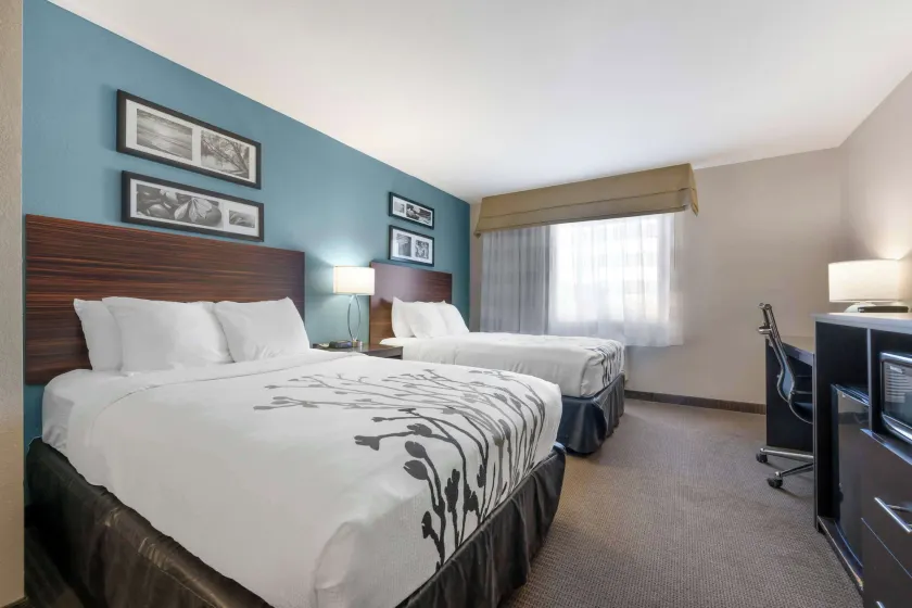 Sleep Inn & Suites Hays I-70 - Image 1