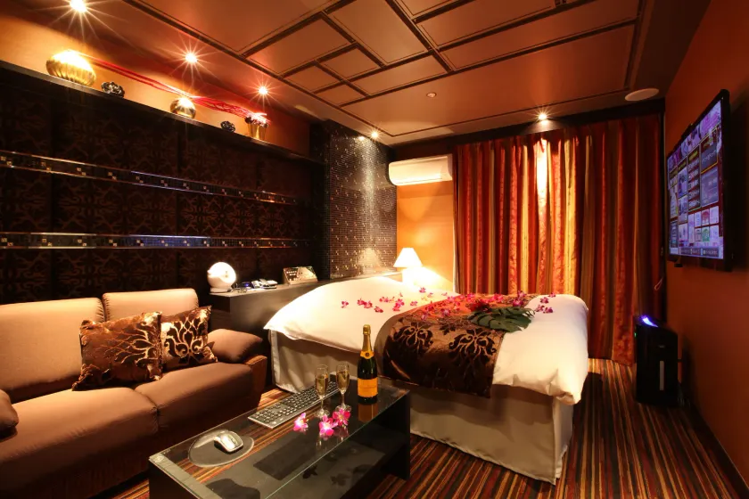 LUSSO CROCE URBAN RESORT - Adult Only - Image 1
