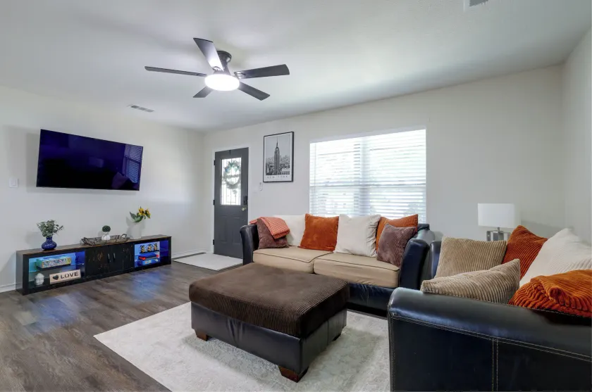 Recently Remodeled Dtwn Frisco Home w/ Yard! - Image 1