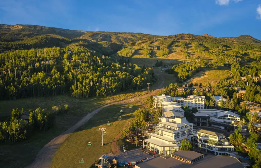 Viewline Resort Snowmass, Autograph Collection - Image 1