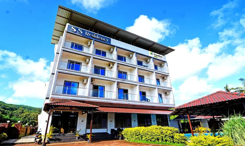 Treebo SS Residency Mountain View with Swimming Pool - Image 1