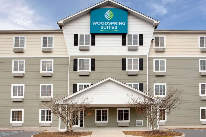 WoodSpring Suites Chesapeake-Norfolk South - Image 1