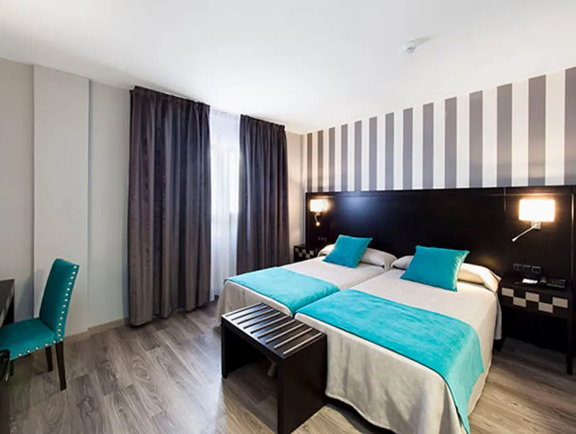 Hotel Zentral Parque - Image 1