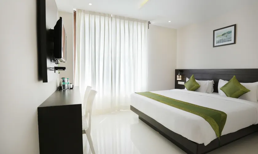Hotel Sunrise Luxury Stays - Image 1